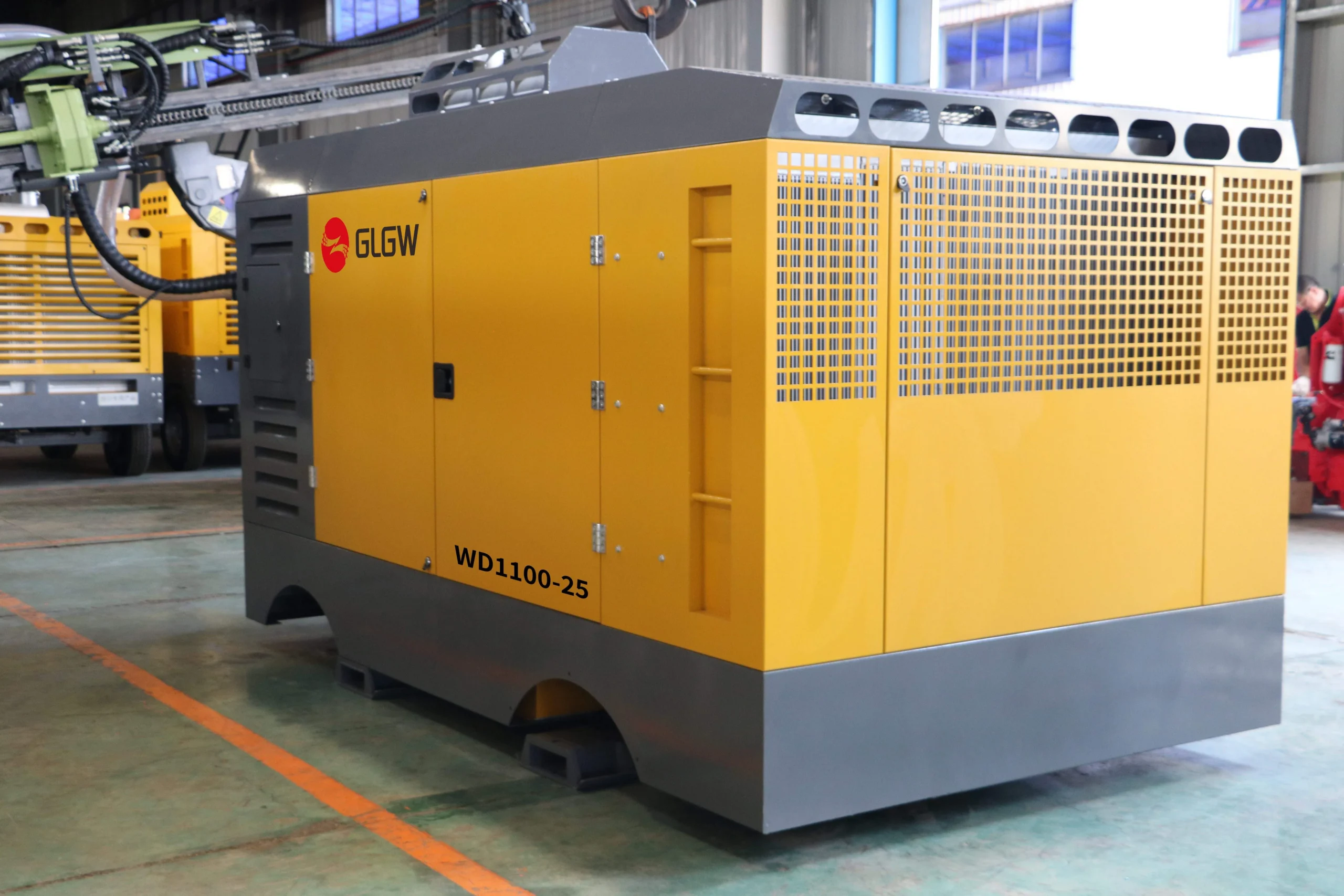 Cummins Engine Diesel Screw Air Compressor - 25Bar 1100CFM - Image 4