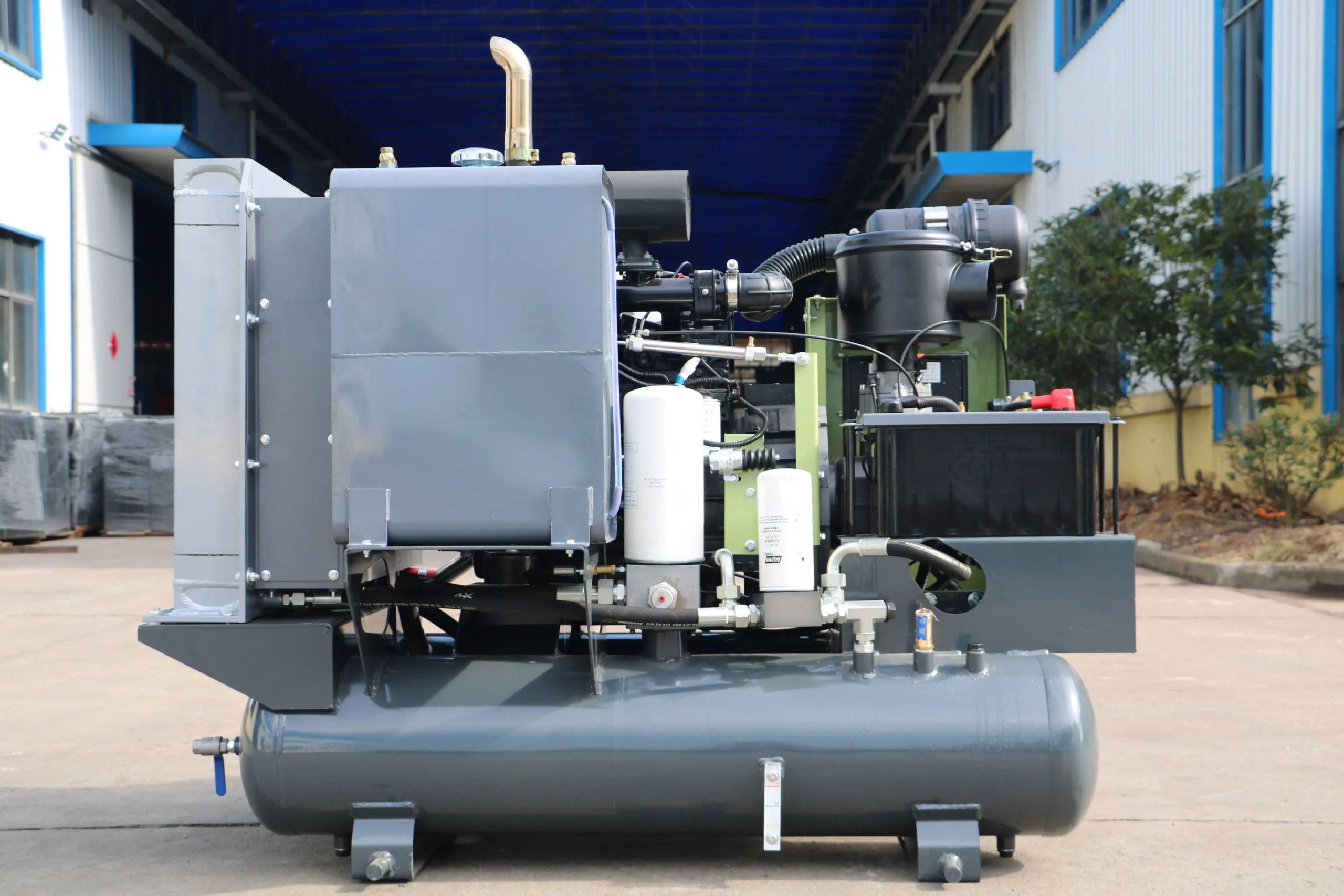 Open Double-Tank 41kw Wheel Screw Diesel Air Compressor