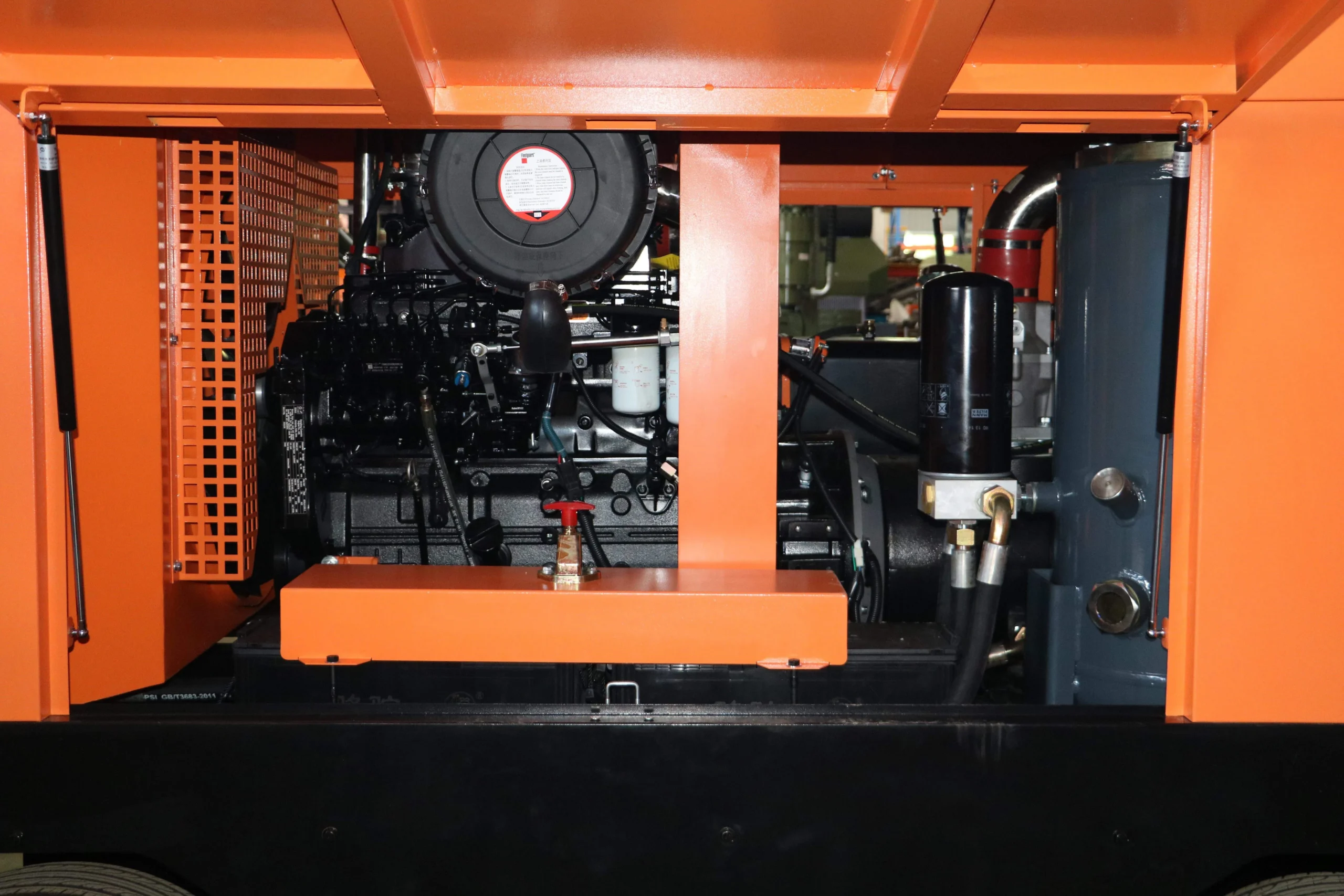 Cummins Diesel Engine Air Compressor - 132kw 15Bar 550CFM - Image 6