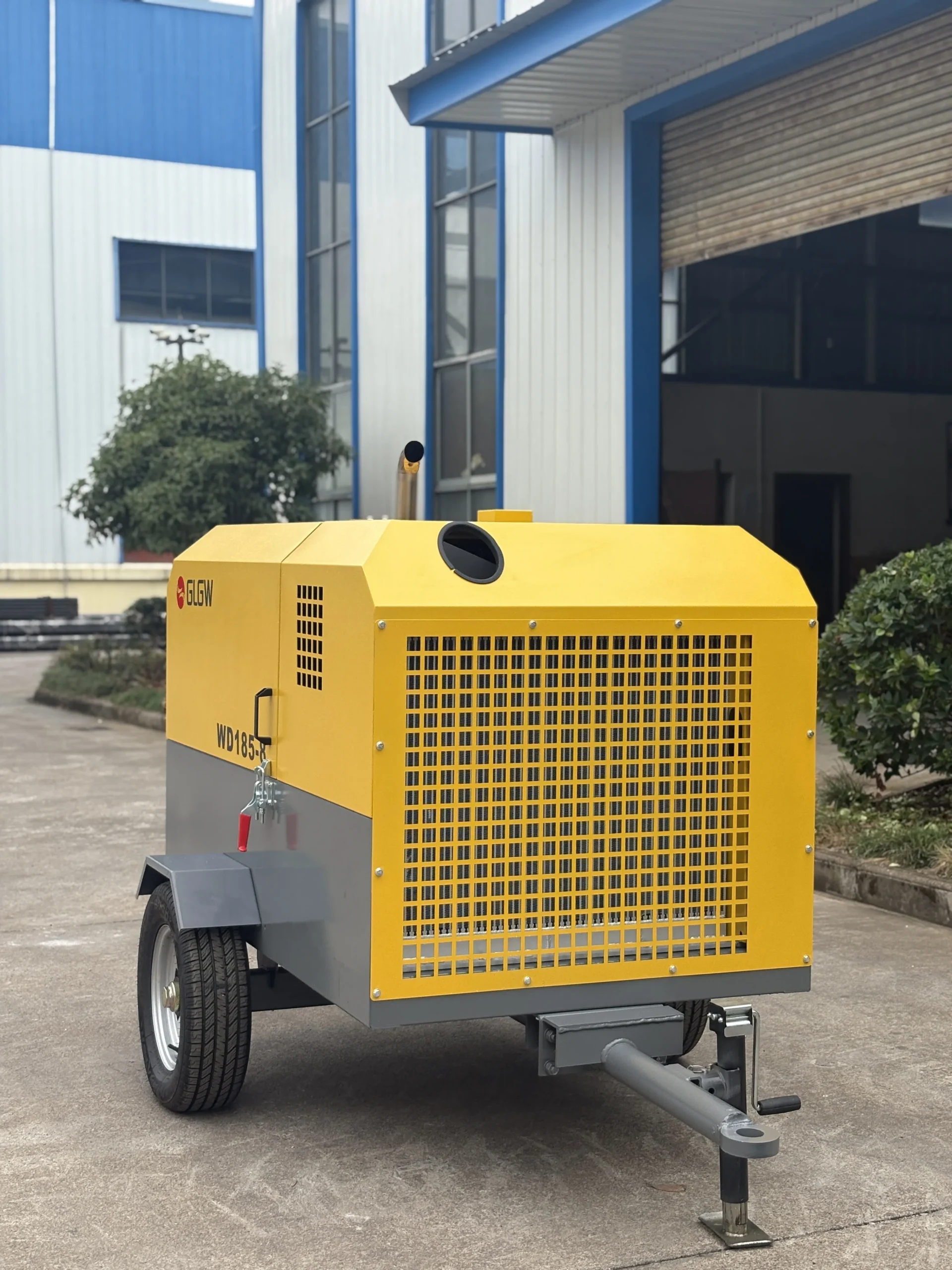 Portable Diesel Screw Air Compressor - Xichai 41kw 185CFM 8Bar - Image 2