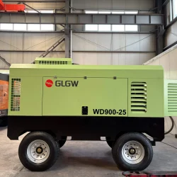 Glgw-High-Efficiency-Portable-Big-Mobile-Cummins-Engine-25bar-Bsc-Air-End-Diesel-Air-Compressor-Manufacturers-and-Tool-Kit (4)