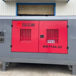Two-Stage-1100cfm-Cummins-294kw-25bar-Skid-Diesel-Screw-Air-Compressor-on-Truck-for-Water-Well-Drilling